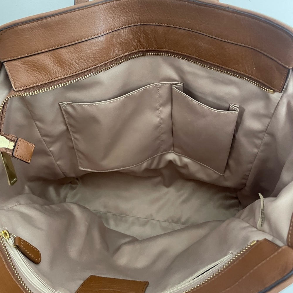 Coach purse - Picture 3 of 3